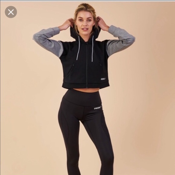 Gymshark Tops - Gymshark Crop Hoodie